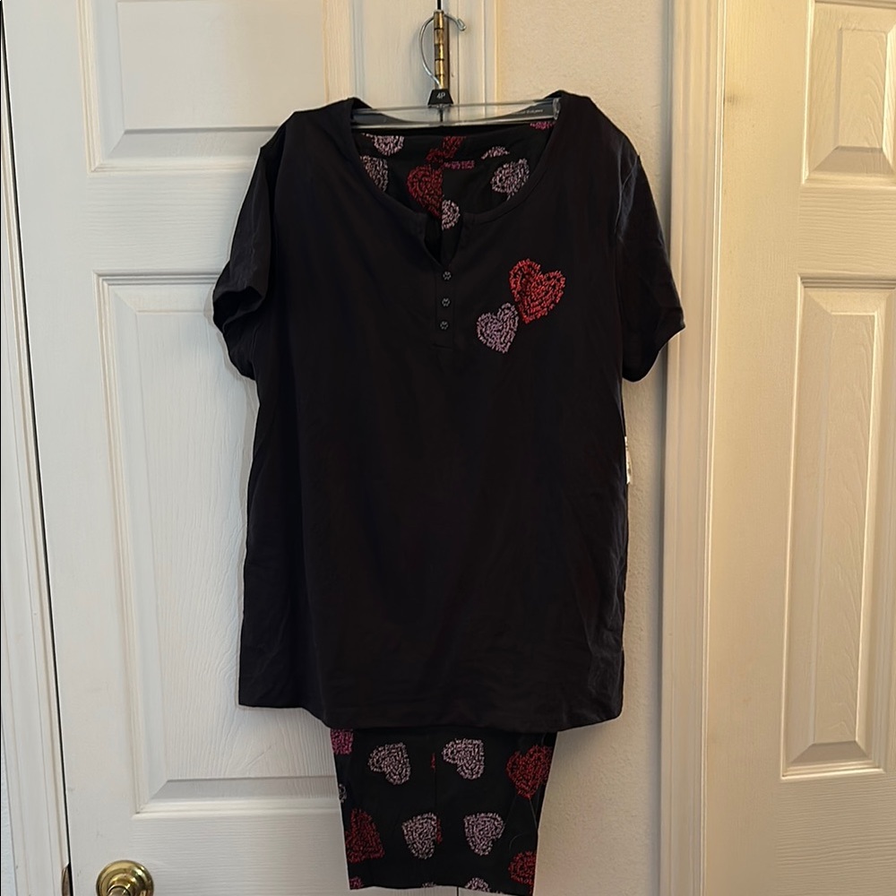 Simply Basic Sleepwear Set Black with Pink and Hearts Size Large 12/14